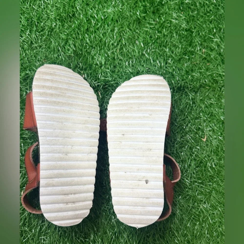 Cat & Jack‎ Brown Leather Kids Sandals Size 8